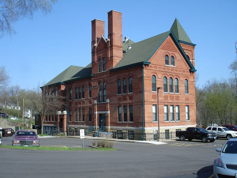 East Dubuque School, East Dubuque, Illinois