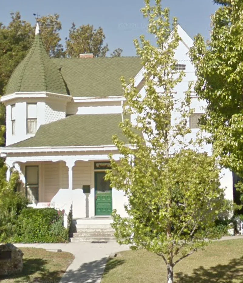 Brewster-Dutra House, Paso Robles, California