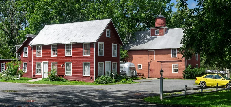 Apple Tavern, Guilderland, New York