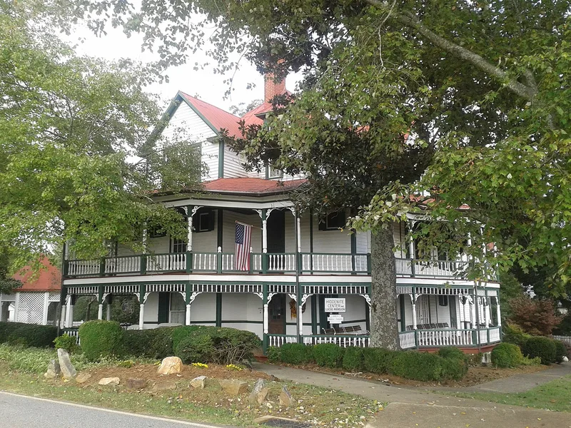 Lucas Mansion, Hiddenite, North Carolina