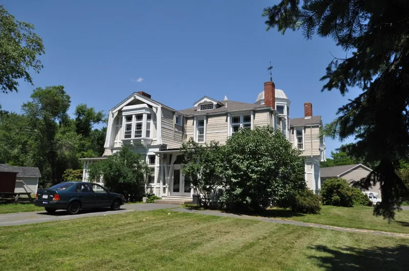 Walker-Collis House, Belchertown, Massachusetts