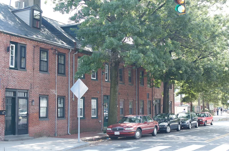 Bottle House Block, Cambridge, Massachusetts