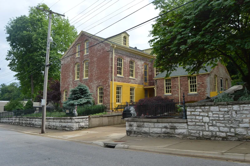 Yakel House and Union Brewery, Illinois