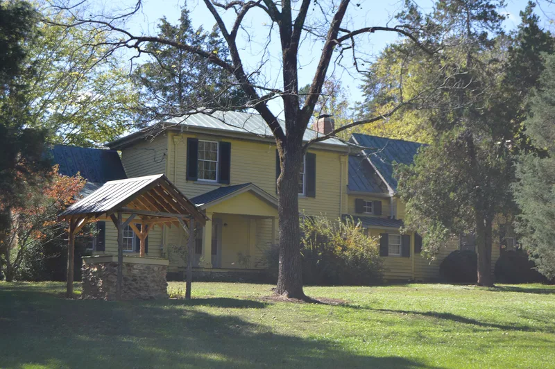 Holloway-Walker Dollarhite House, Bethel Hill, North Carolina