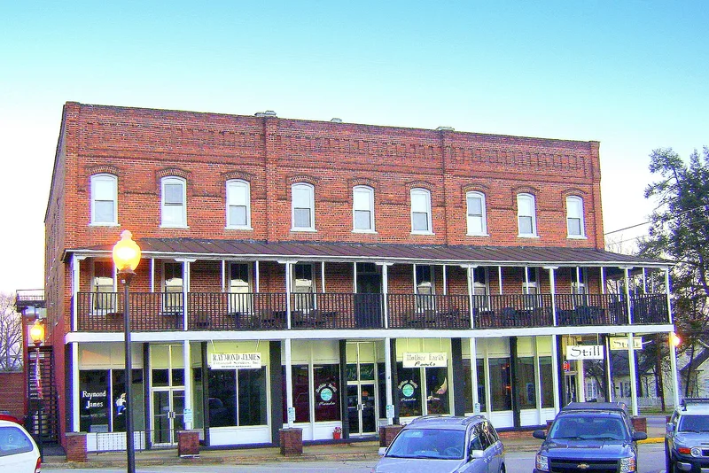 Wilkesboro-Smithey Hotel, Wilkesboro, North Carolina