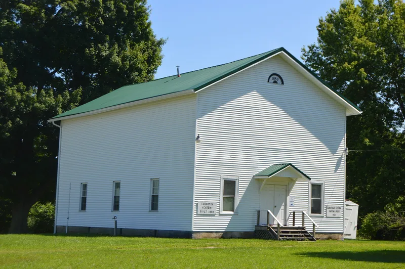 Ewington Academy, Ewington, Ohio