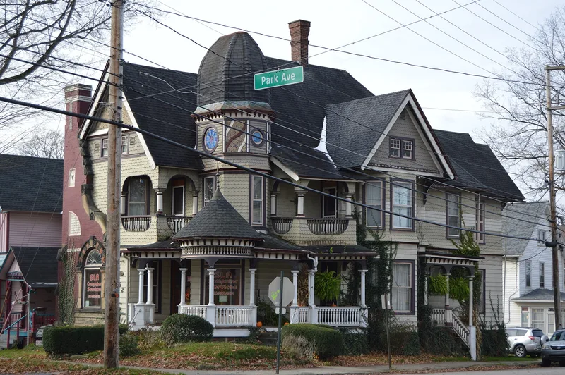 Roueche House, Meadville, Pennsylvania