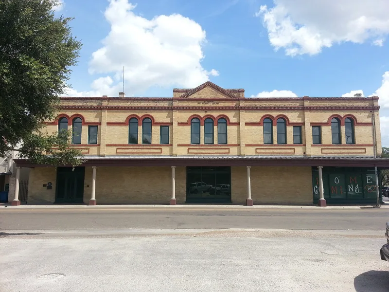 Praeger Building, Beeville, Texas