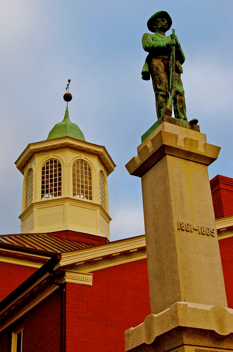 Giles County Courthouse, Pearisburg, Virginia