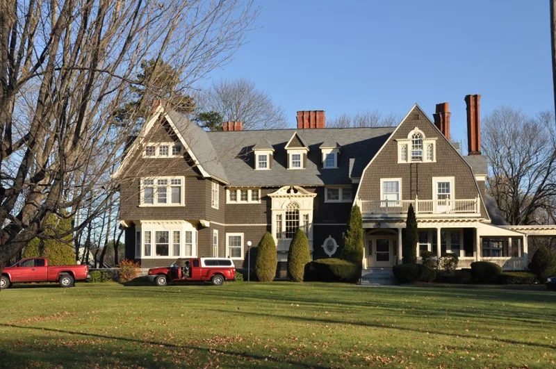 Lincolnshire, The, Andover, Massachusetts