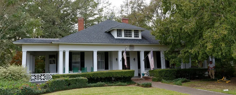 Daniel, Dr. James W., House, Claxton, Georgia