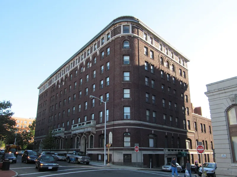 Apremont Triangle Historic District, Massachusetts