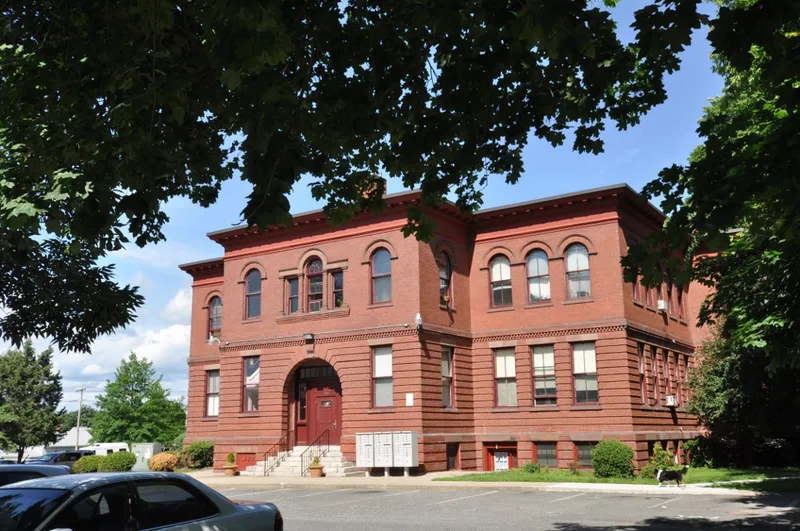 Valentine School, Chicopee, Massachusetts
