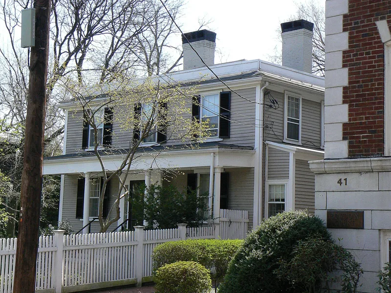 Frost, Elizabeth, Tenanthouse, Cambridge, Massachusetts
