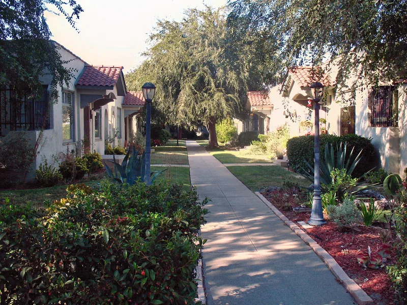 Orange Grove Court, Pasadena, California