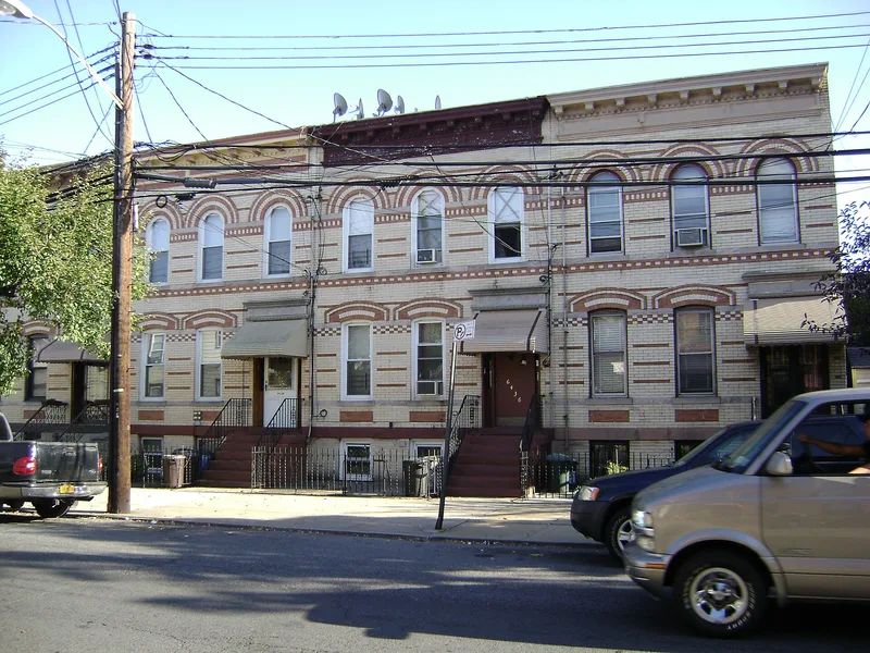 Cooper Avenue Row Historic District, New York, New York