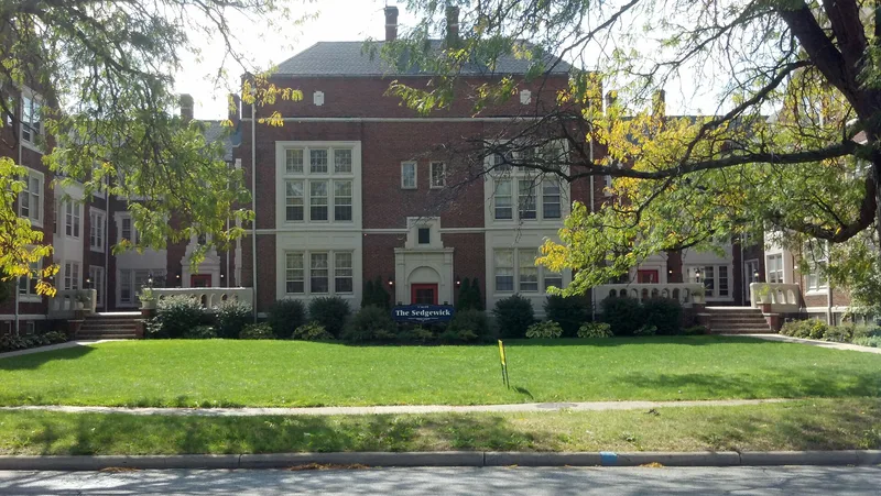 Commodore Apartment Building, Shaker Heights, Ohio