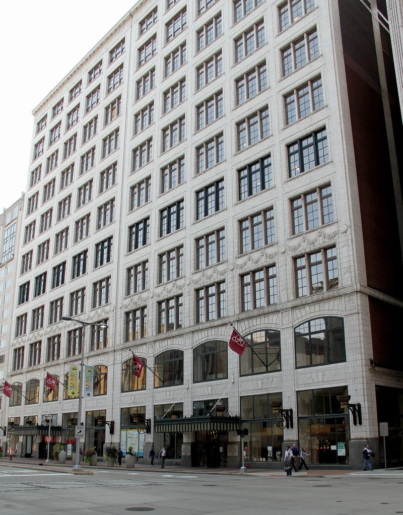 Halle Building, Cleveland, Ohio