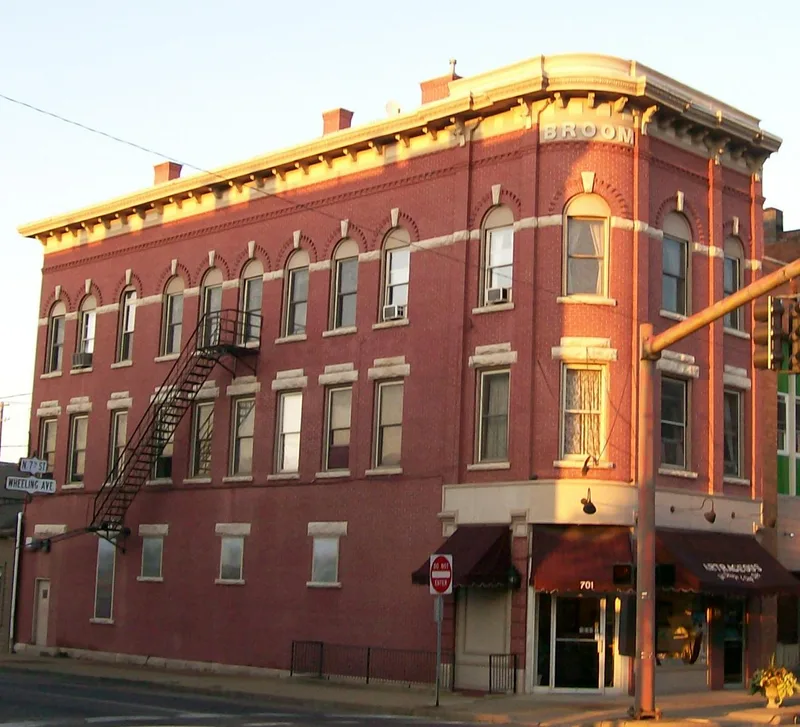 Broom Building, Cambridge, Ohio