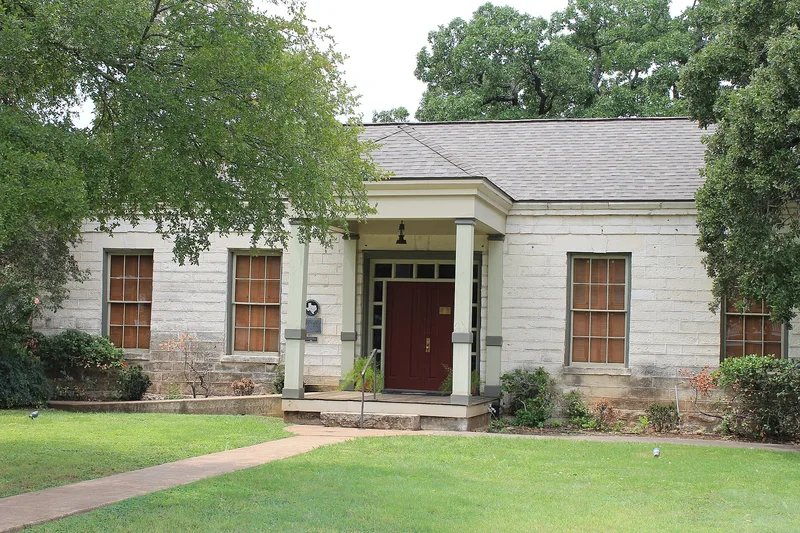 Armstrong-Adams House, Salado, Texas