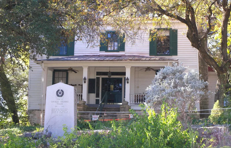 Tyler House, Salado, Texas