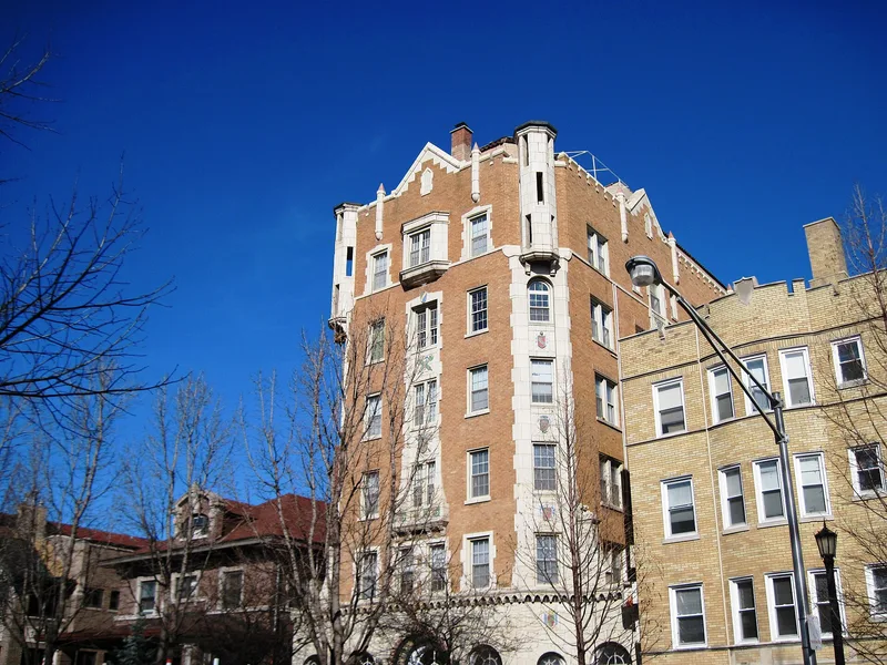 Malden Towers, Chicago, Illinois