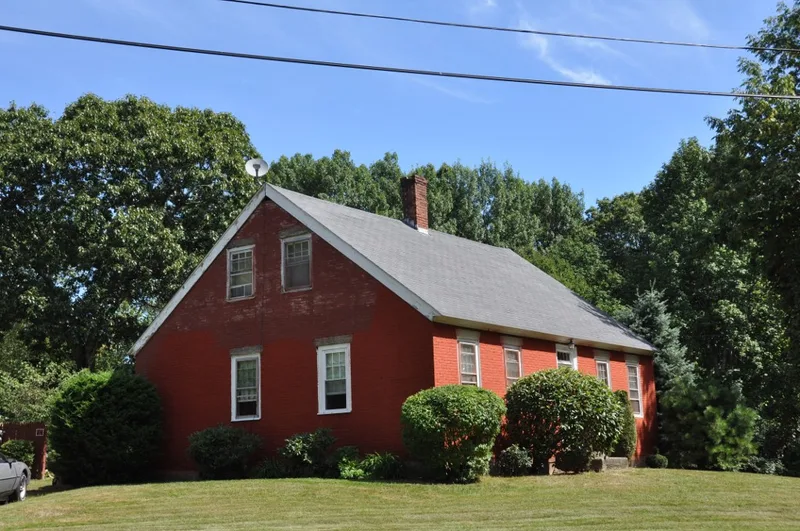 Kensely, J., House, Uxbridge, Massachusetts
