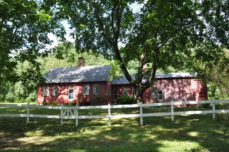 Southwick, Elisha, House, Uxbridge, Massachusetts