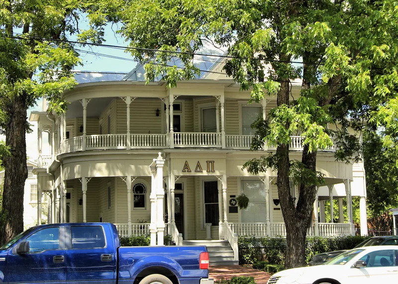 Cape House, San Marcos, Texas