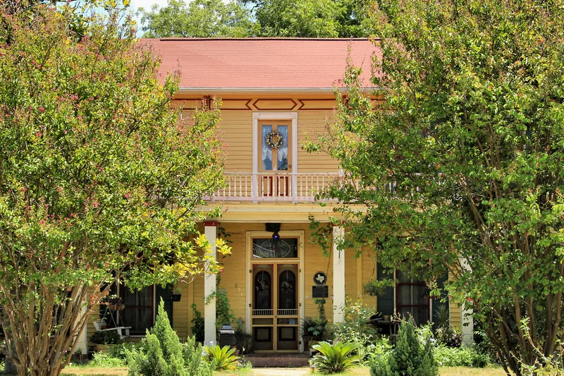 Ragsdale-Jackman-Yarbough House, San Marcos, Texas