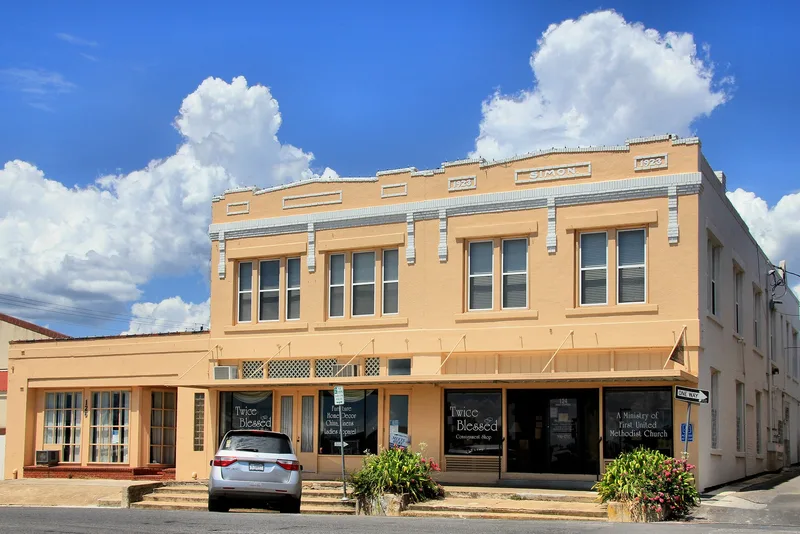 Simon Building, San Marcos, Texas