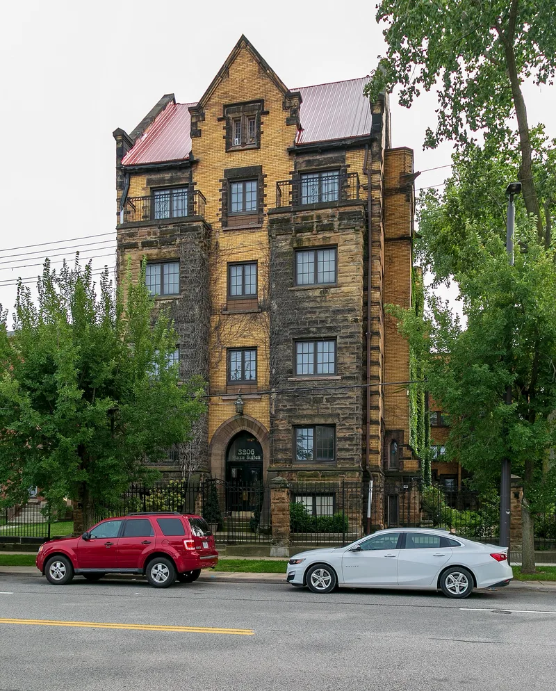 Plaza Apartments, Cleveland, Ohio