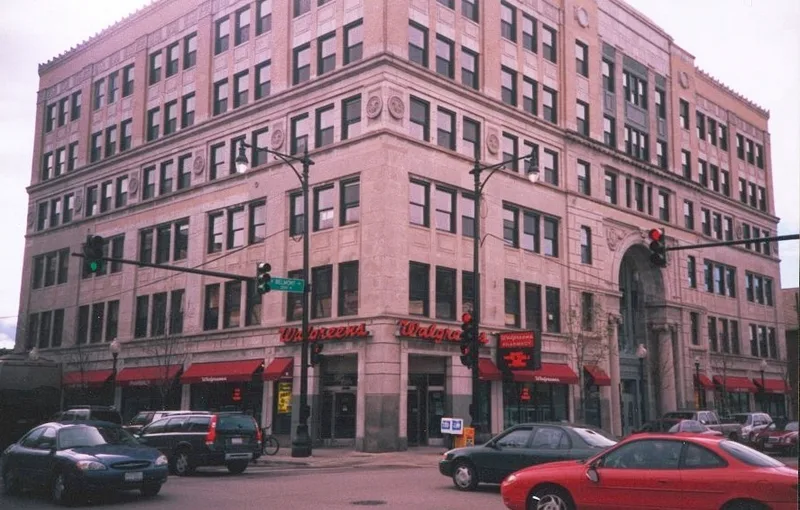 Belmont-Sheffield Trust and Savings Bank Building, Chicago, Illinois