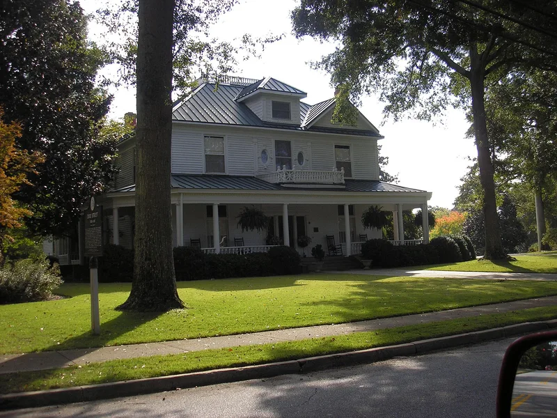 South Carrollton Residential Historic District, Georgia