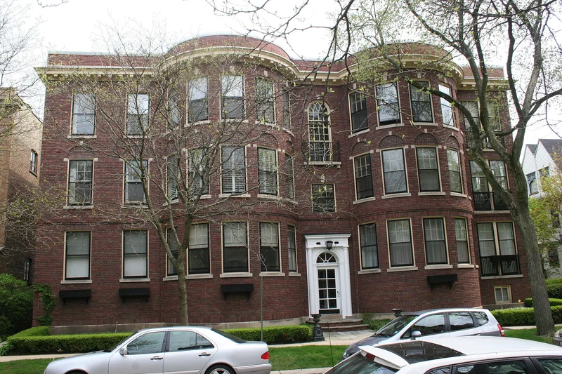 Building at 923-925 Michigan Avenue, Evanston, Illinois