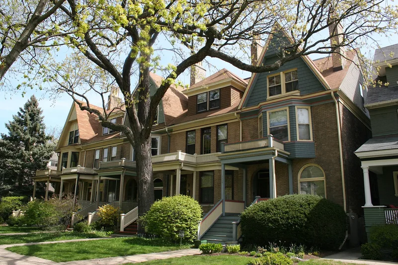 Building at 1209-1217 Maple Avenue, Evanston, Illinois