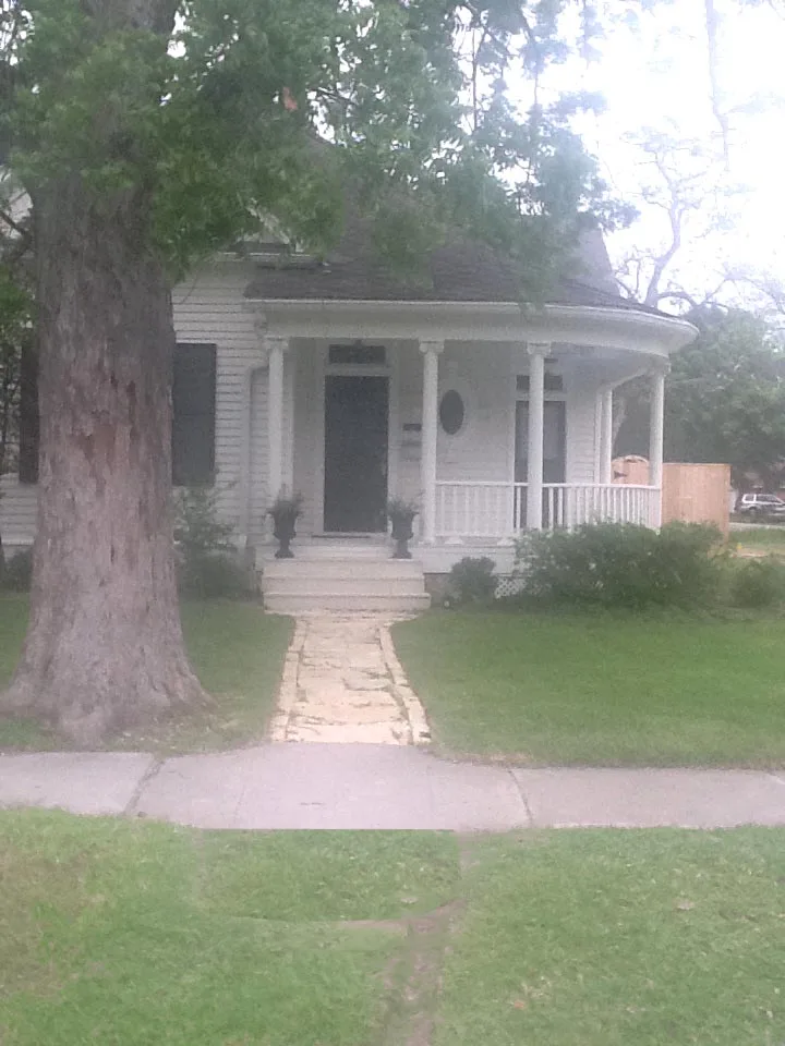 House at 1230 Oxford Street, Houston, Texas