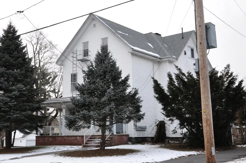 Dean, George, House, Taunton, Massachusetts