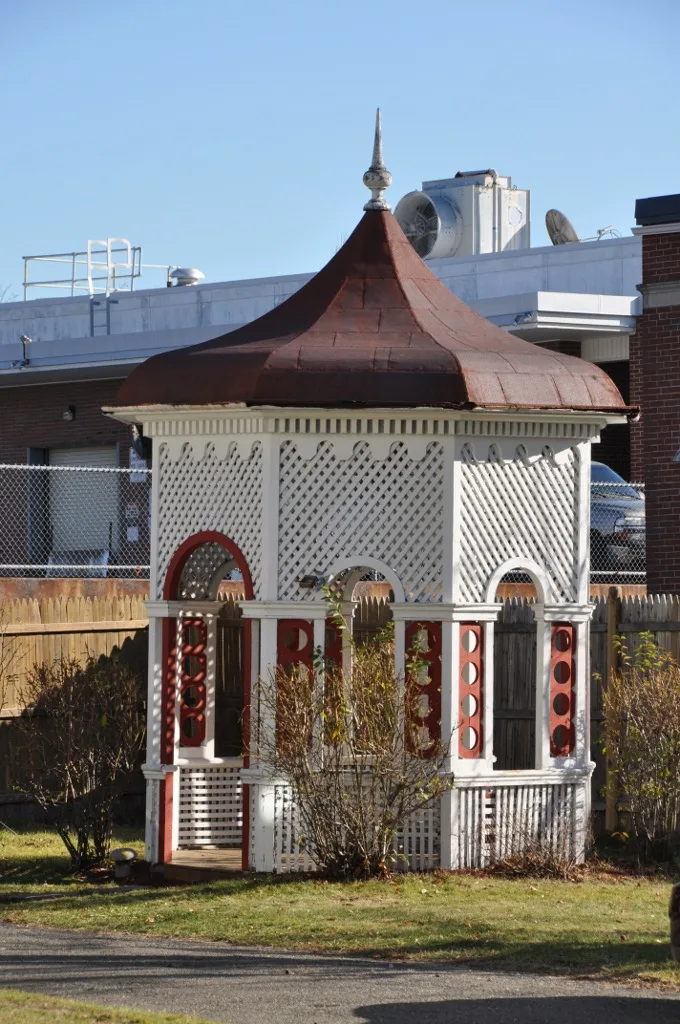 Bowser Gazebo, Reading, Massachusetts