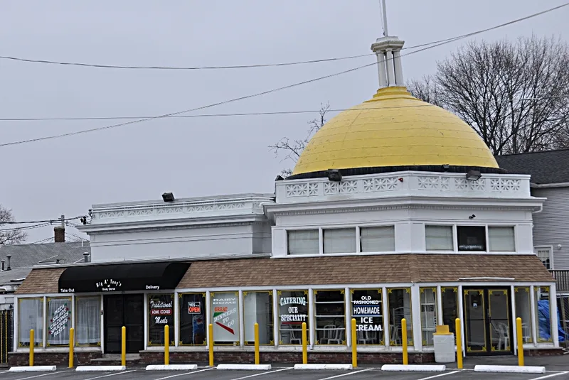 Colonial Beacon Gas Station, Stoneham, Massachusetts