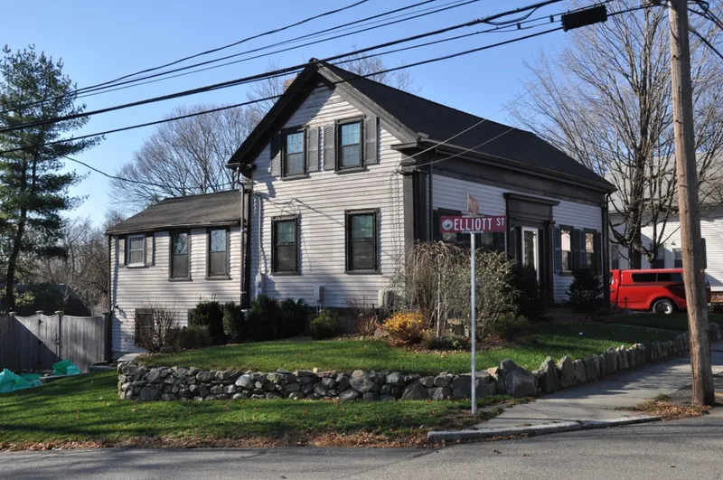 Elliott, Luther, House, Reading, Massachusetts