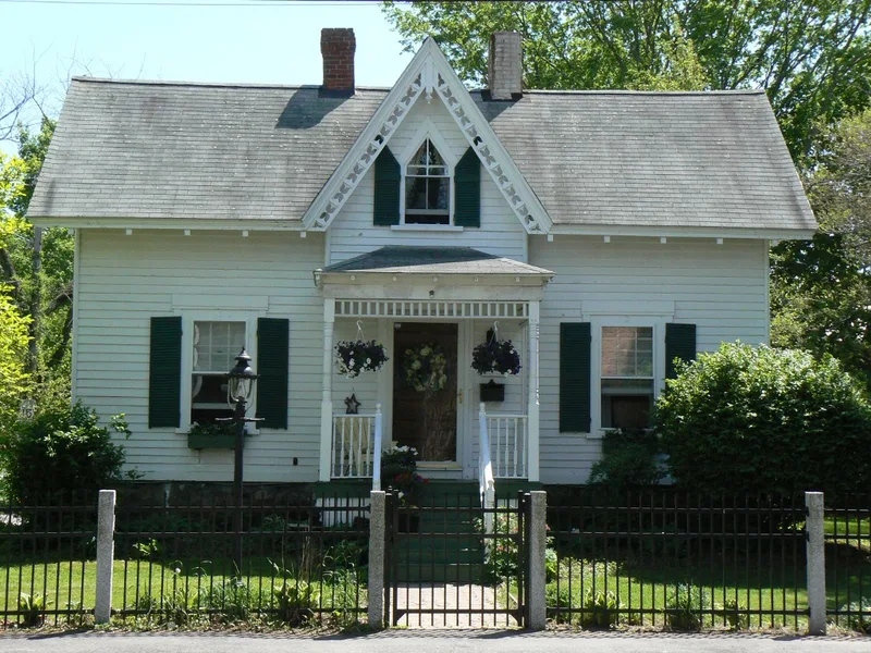 House at 114 Marble Street, Stoneham, Massachusetts