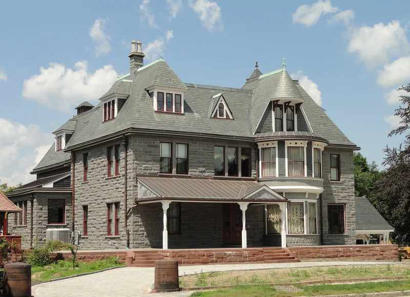 Hoyt-Shedd Estate, Lowell, Massachusetts