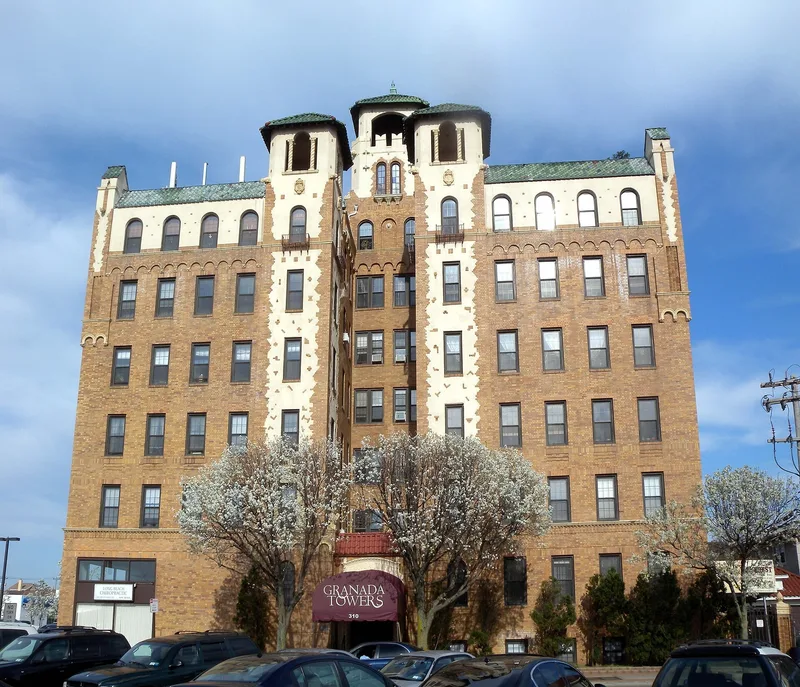 Granada Towers, Long Beach, New York