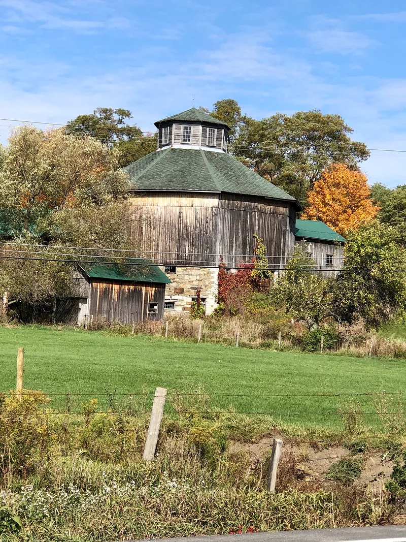 Baker Octagon Barn, Richfield Springs, New York