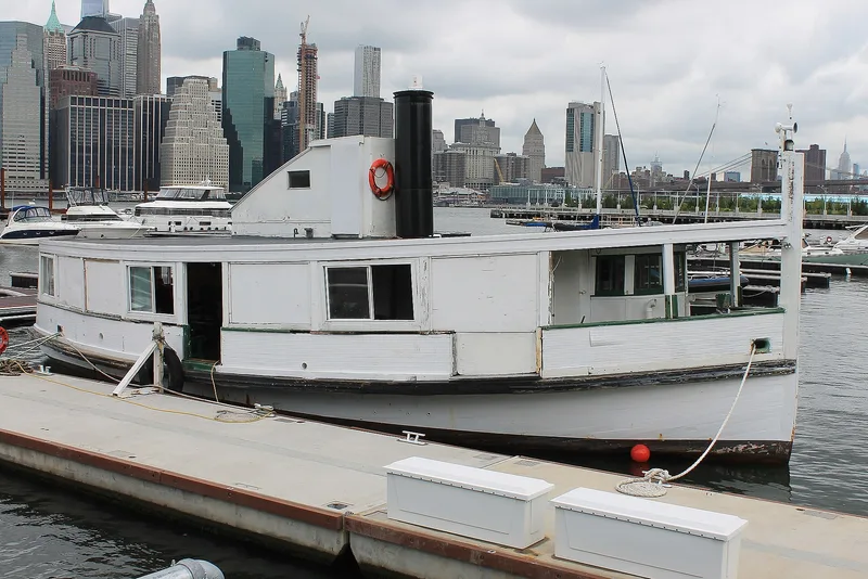M/V COMMANDER, West Haverstraw, New York