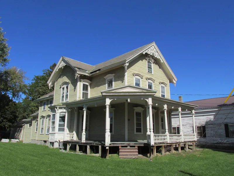 Stilwell, Thomas, House, Glens Falls, New York