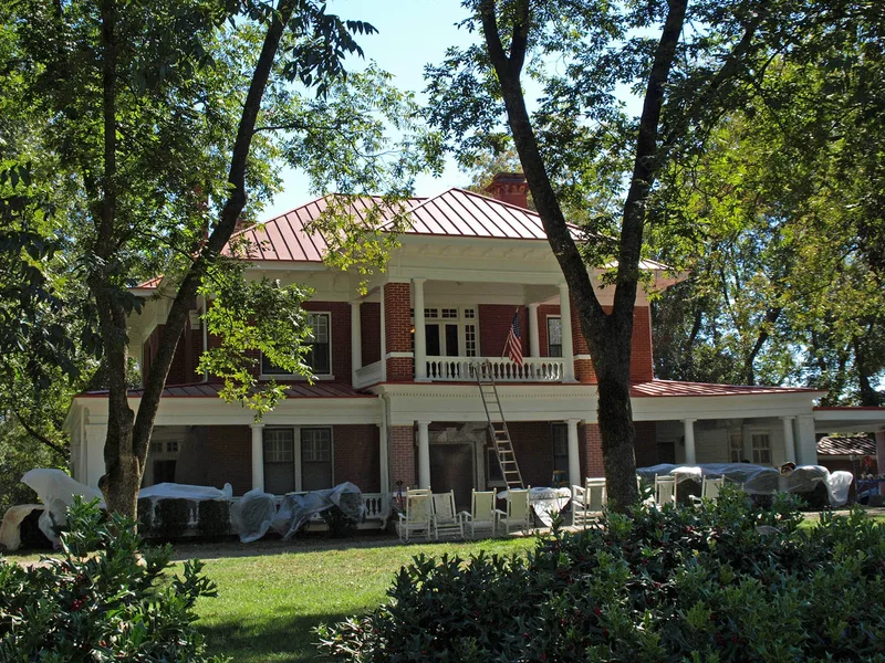 Hillcrest-Allen Clinic and Hospital, Hoschton, Georgia
