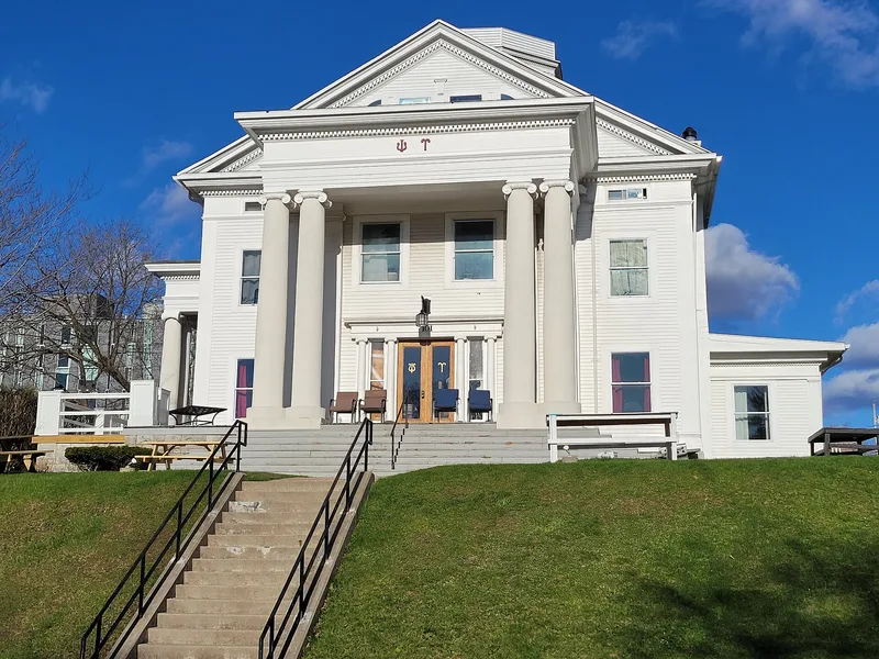 Pi Chapter House of Psi Upsilon Fraternity, Syracuse, New York