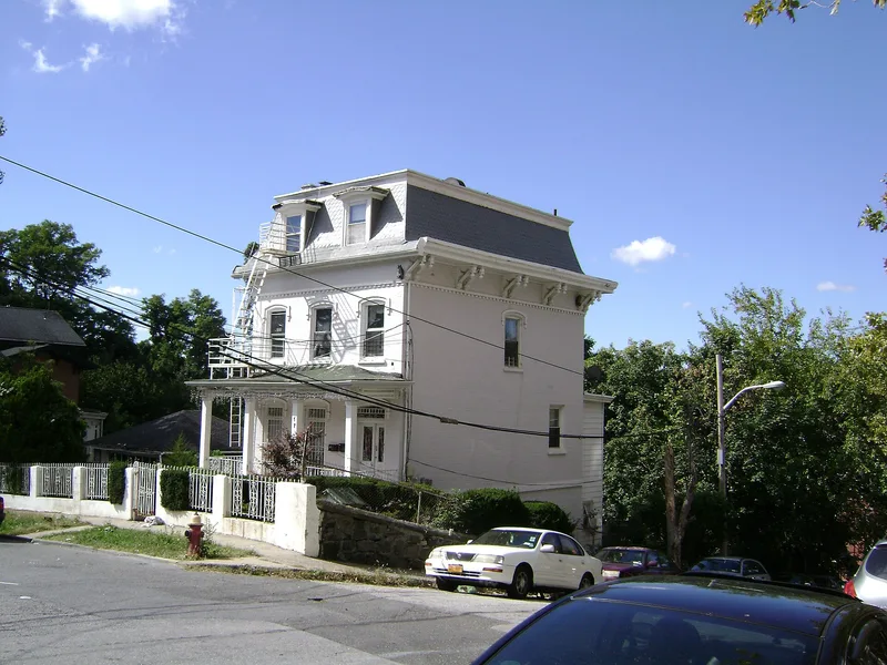 Bell Place-Locust Avenue Historic District, Yonkers, New York